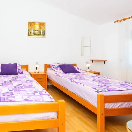 With Parking Space - 24901 * Vir