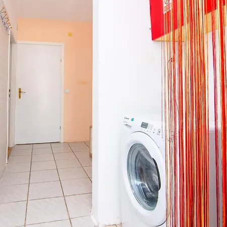 With Parking Space - 24901 Apartment *