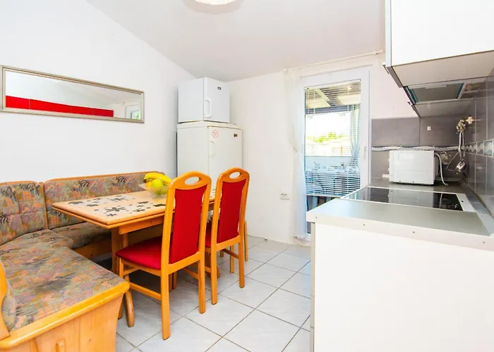 With Parking Space - 24901 Apartmán *