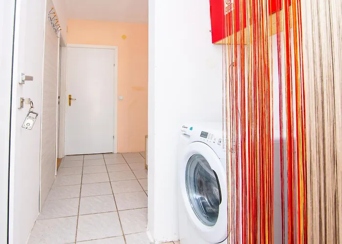 With Parking Space - 24901 Apartmán *